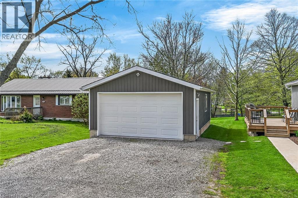 22 King Avenue Property Photo 3
