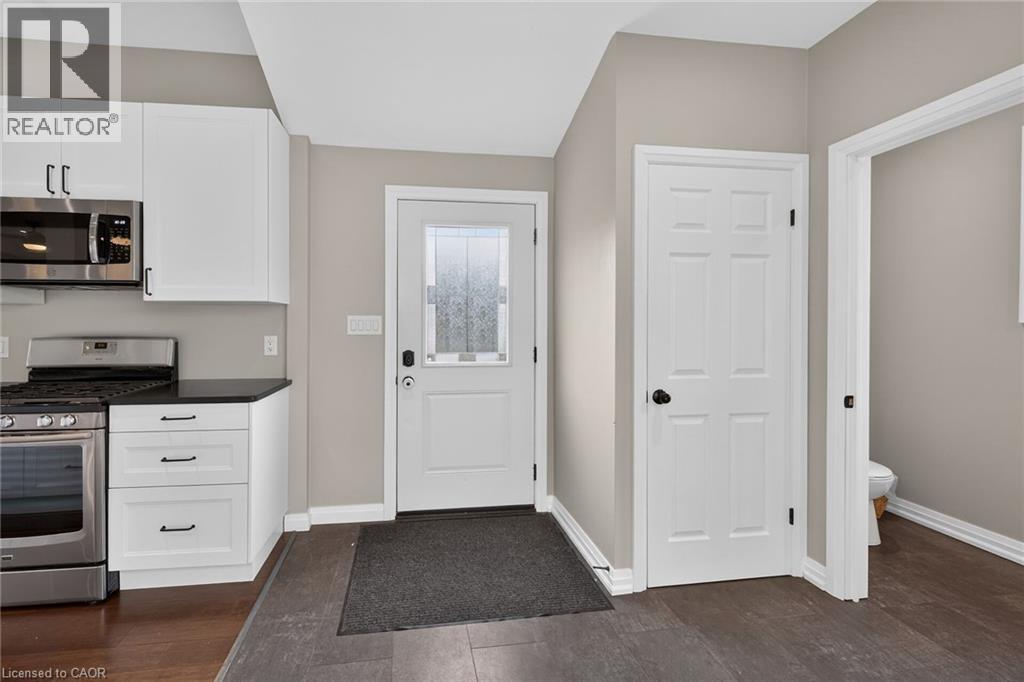 22 King Avenue Property Photo 5
