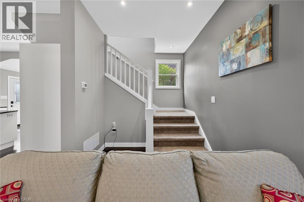 22 King Avenue Property Photo 18
