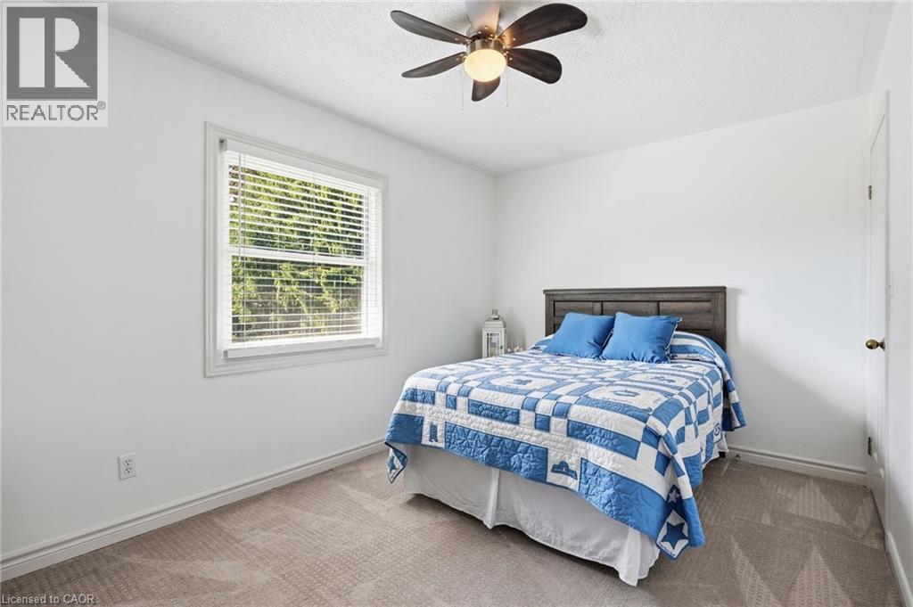 1 Meander Close Property Photo 34