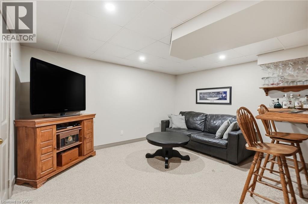 1 Meander Close Property Photo 39