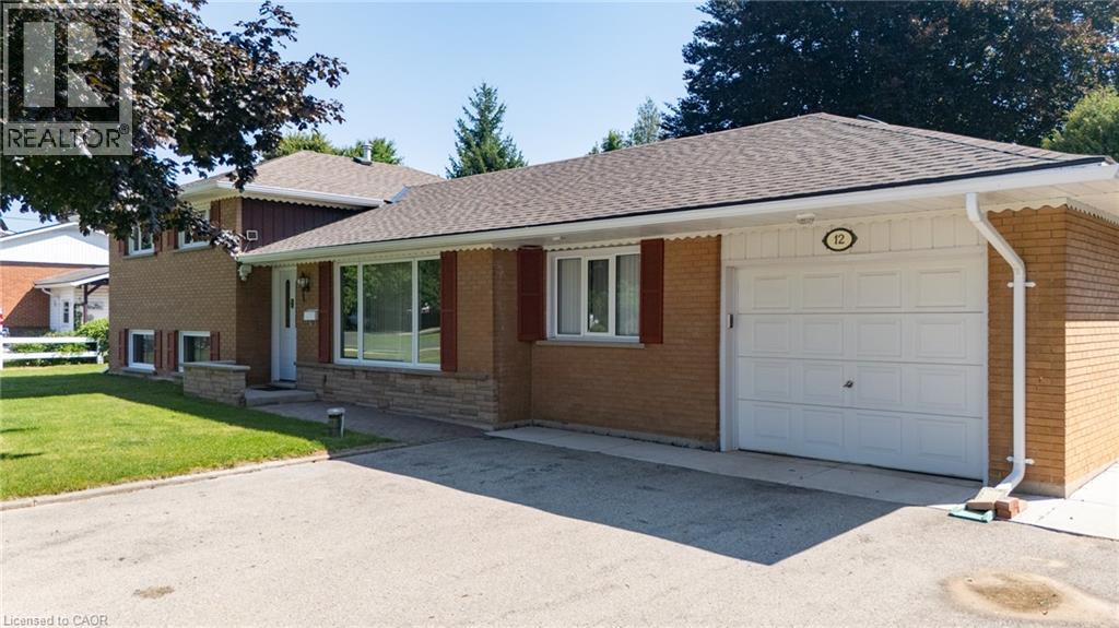 12 Glendale Crescent Property Photo 2