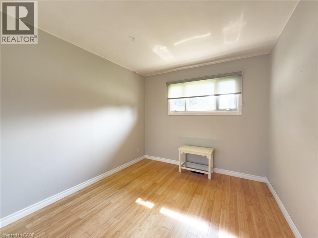 12 Glendale Crescent Property Photo 17