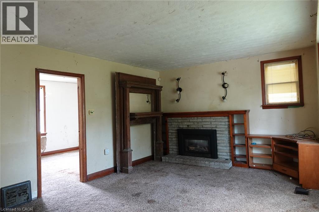 2490 St Anns Road Property Photo 3