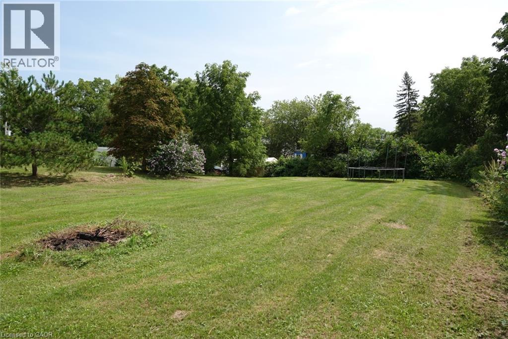 2490 St Anns Road Property Photo 25