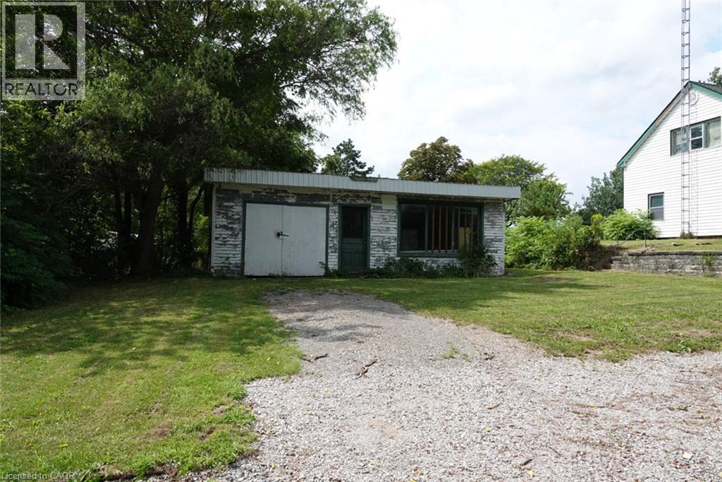 2490 St Anns Road Property Photo 30