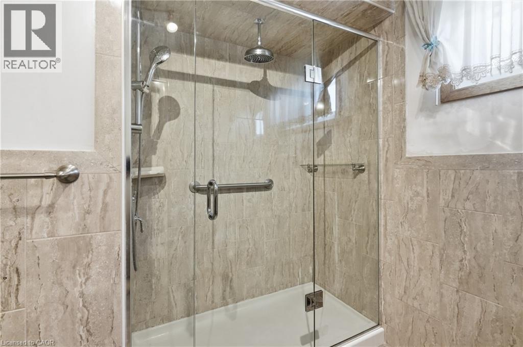 948 Stone Church Road E Property Photo 15