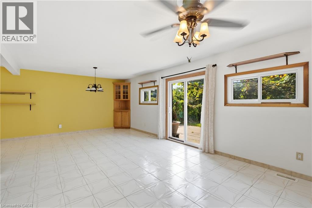 948 Stone Church Road E Property Photo 25