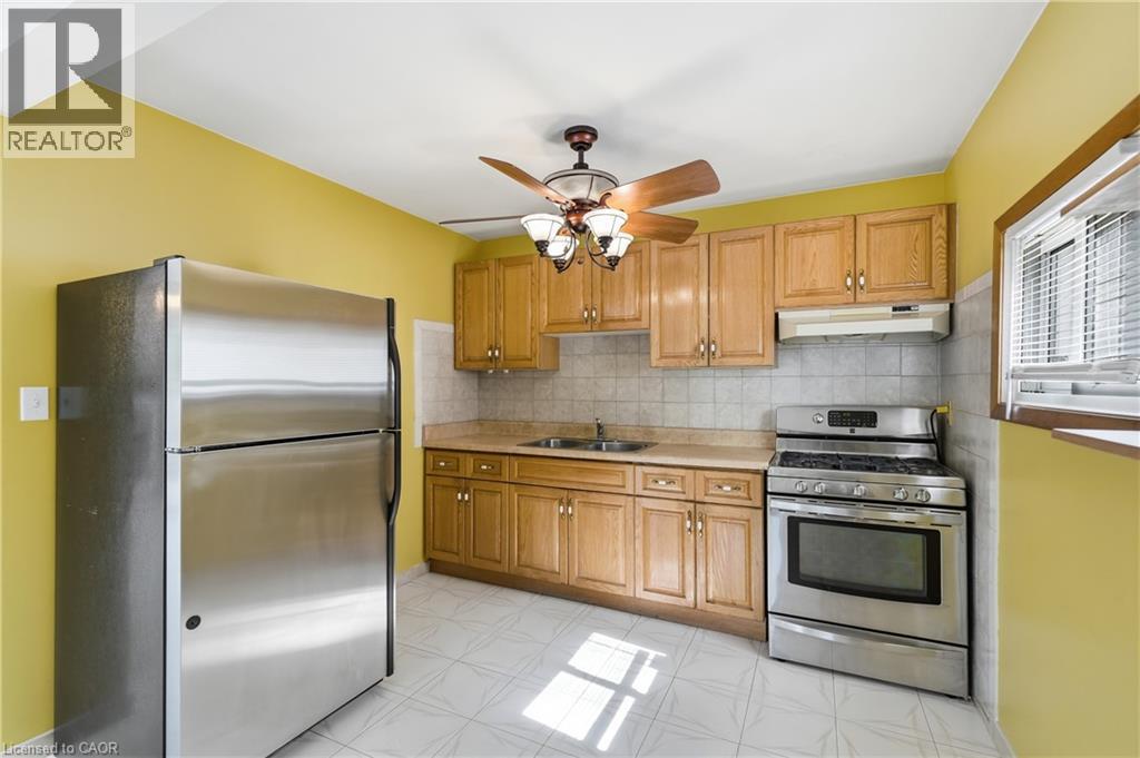 948 Stone Church Road E Property Photo 28