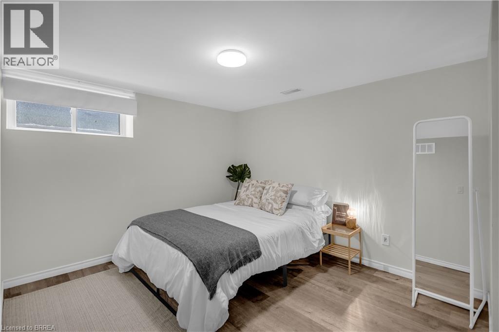 450 Highland Road E Property Photo 29