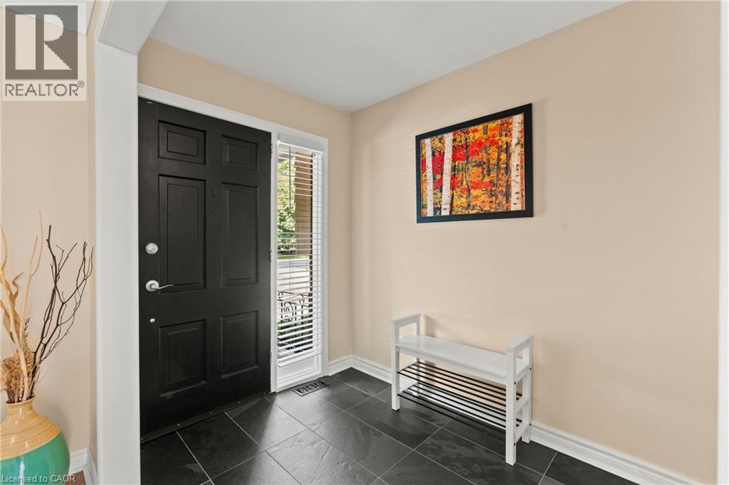 90 Mary Street Property Photo 37