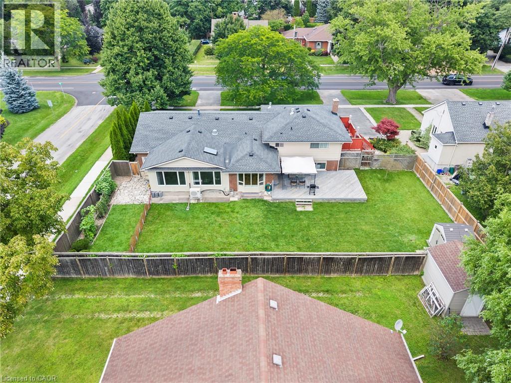 90 Mary Street Property Photo 43