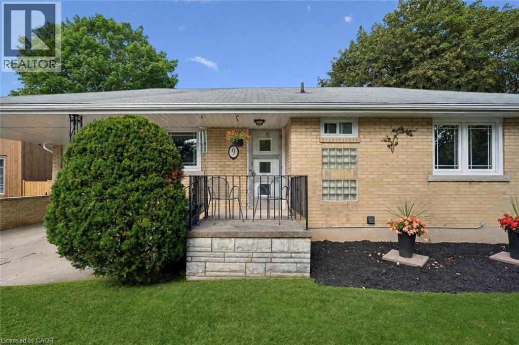 9 Hamel Avenue Property Photo 1