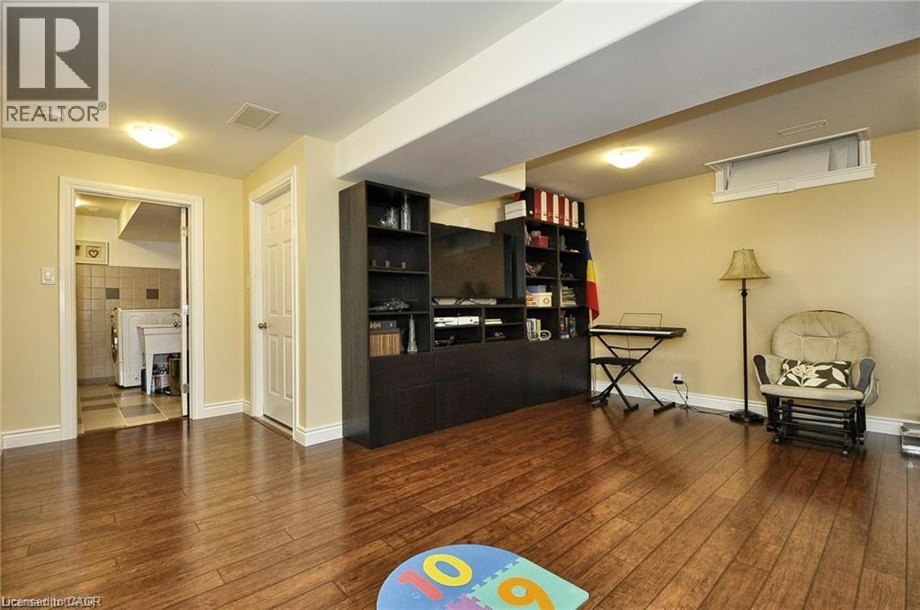 156 Copper Leaf Street Property Photo 8