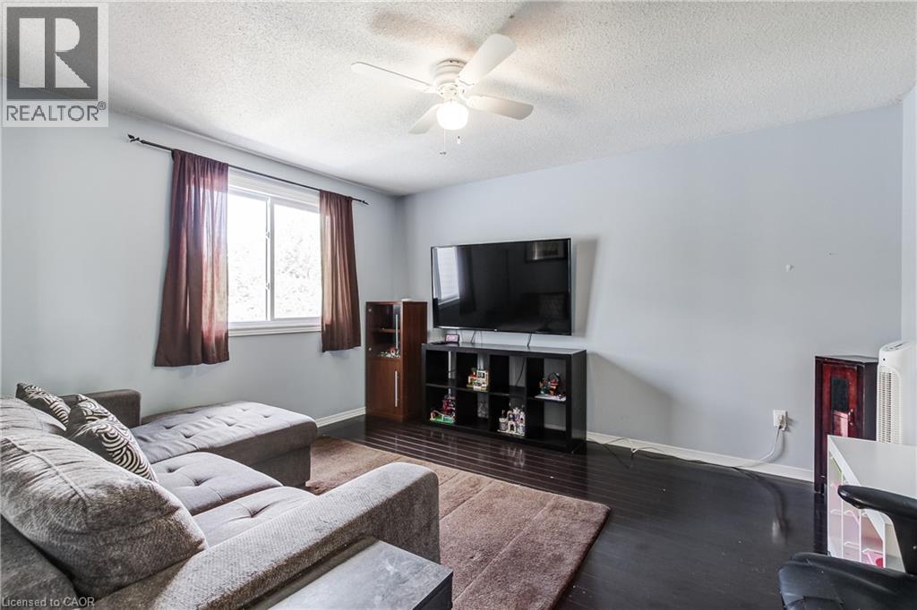 16 Harper Street Property Photo 19
