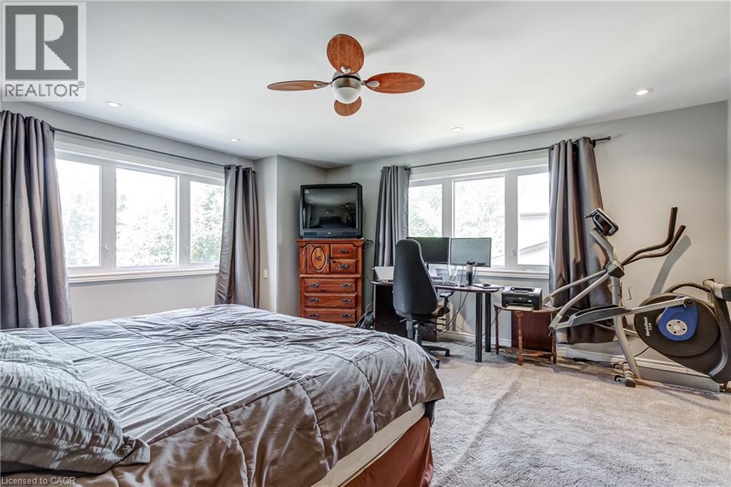 16 Harper Street Property Photo 29