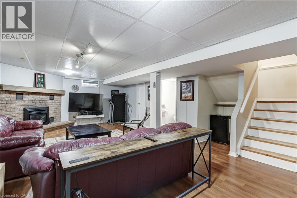 16 Harper Street Property Photo 32