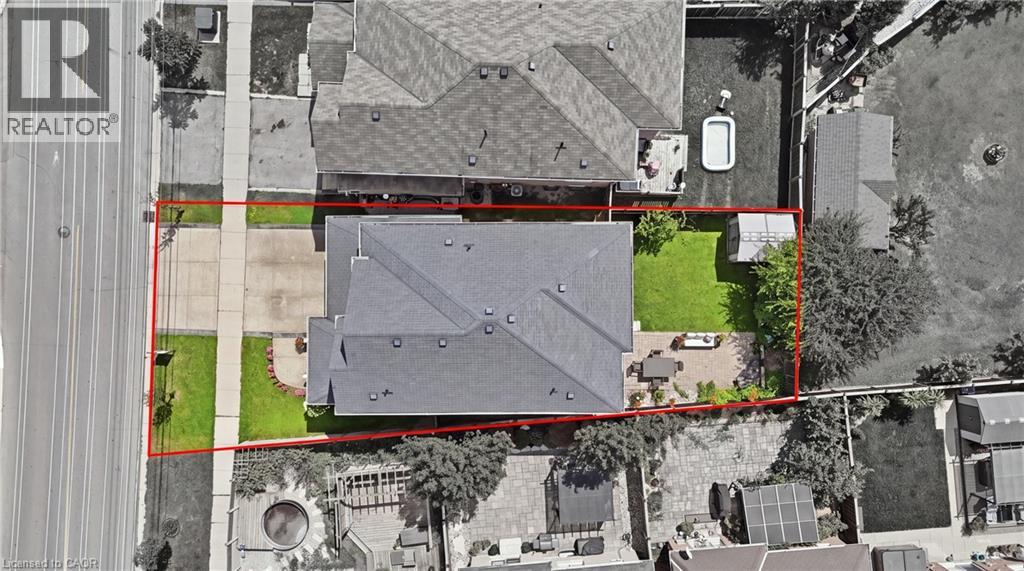 738 Fourth Line Property Photo 6