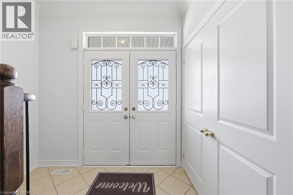 738 Fourth Line Property Photo 9