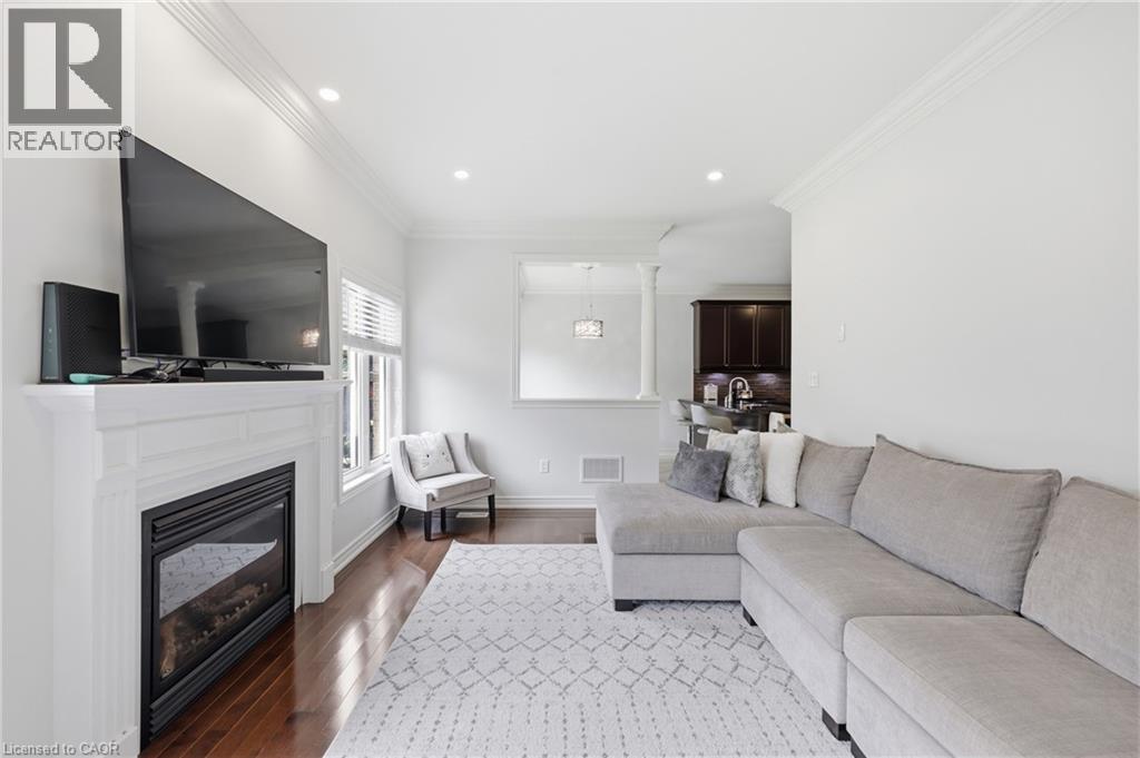 738 Fourth Line Property Photo 11
