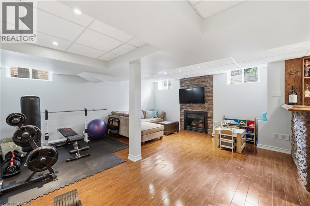 738 Fourth Line Property Photo 20