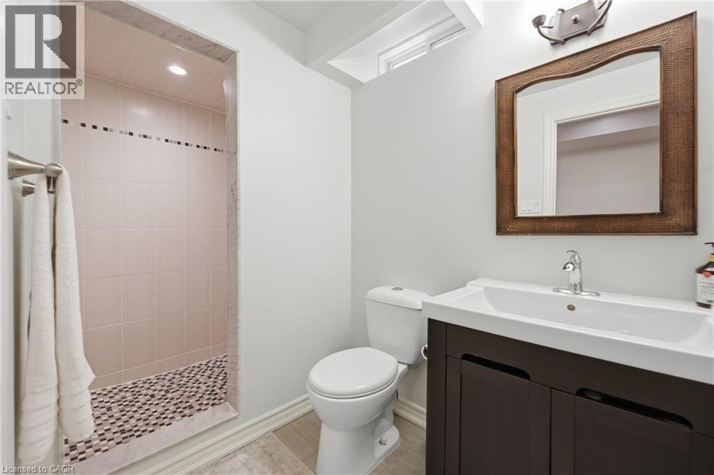 738 Fourth Line Property Photo 37