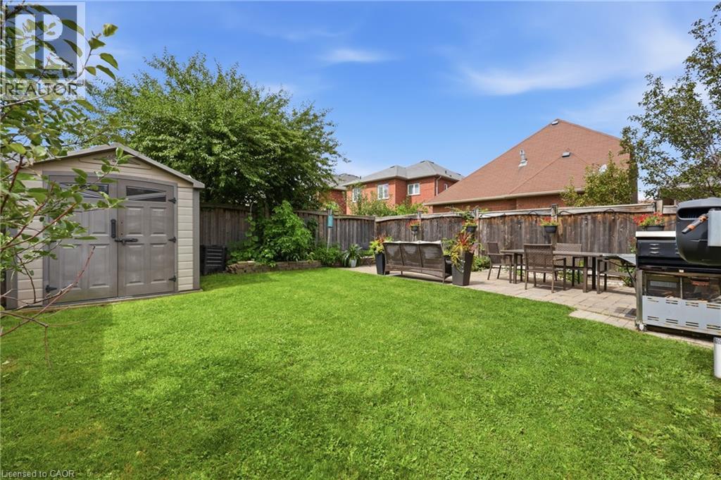 738 Fourth Line Property Photo 43