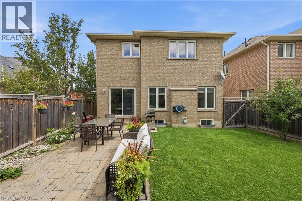 738 Fourth Line Property Photo 44