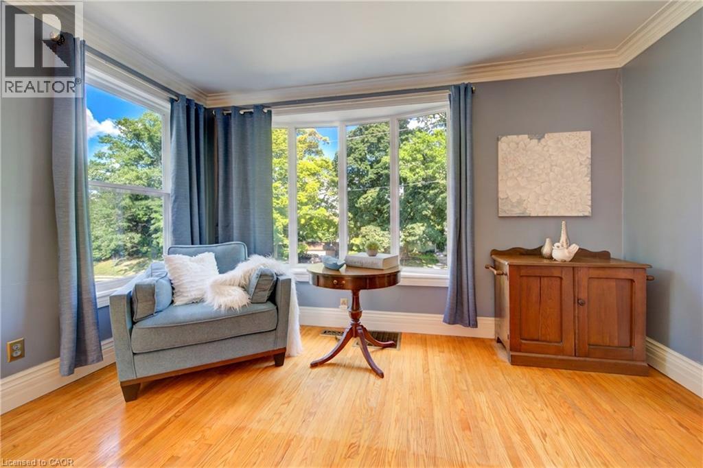 24 Forest Road Property Photo 5