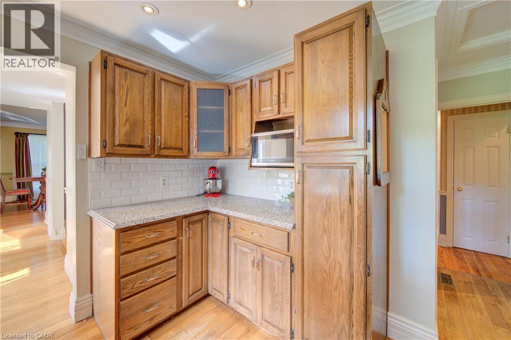 24 Forest Road Property Photo 17