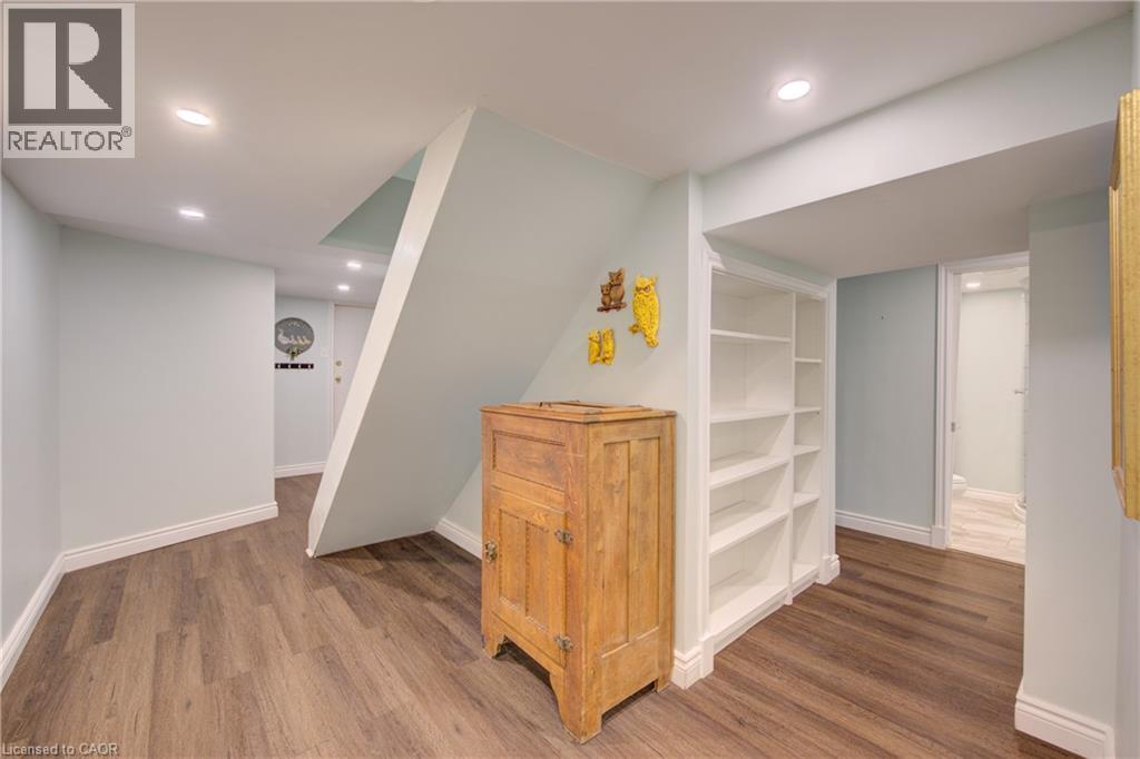 24 Forest Road Property Photo 25