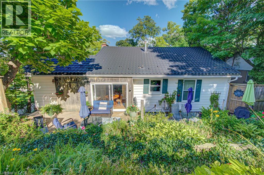24 Forest Road Property Photo 33