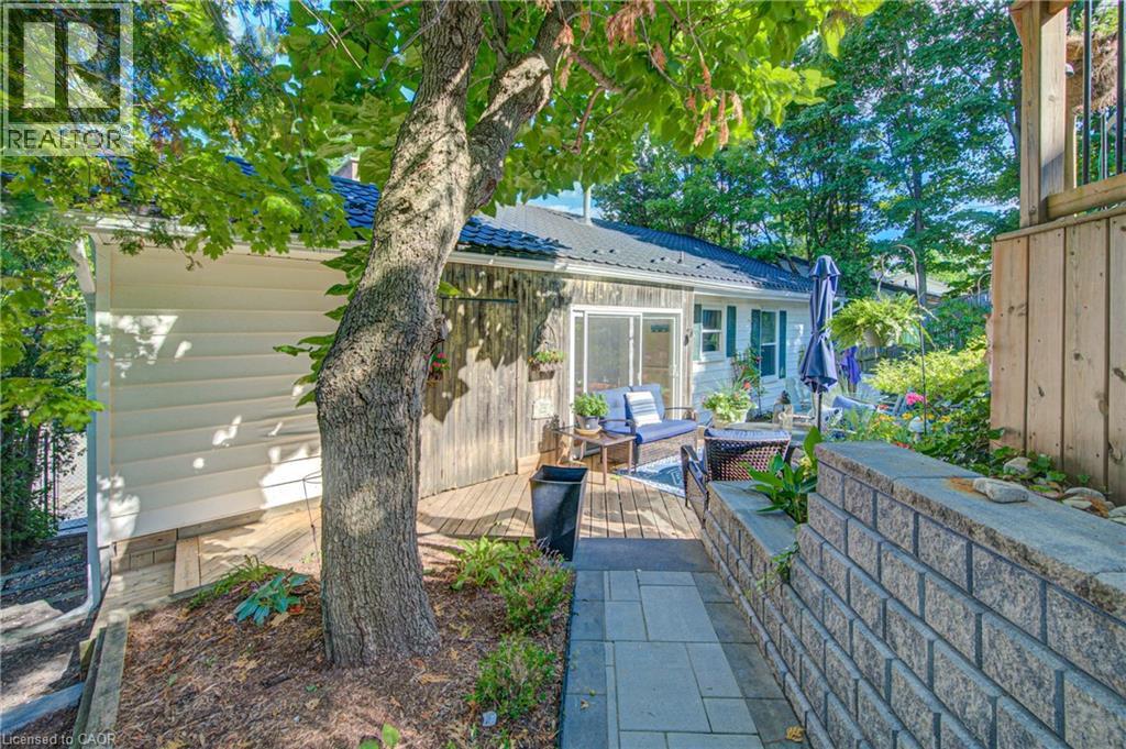 24 Forest Road Property Photo 34