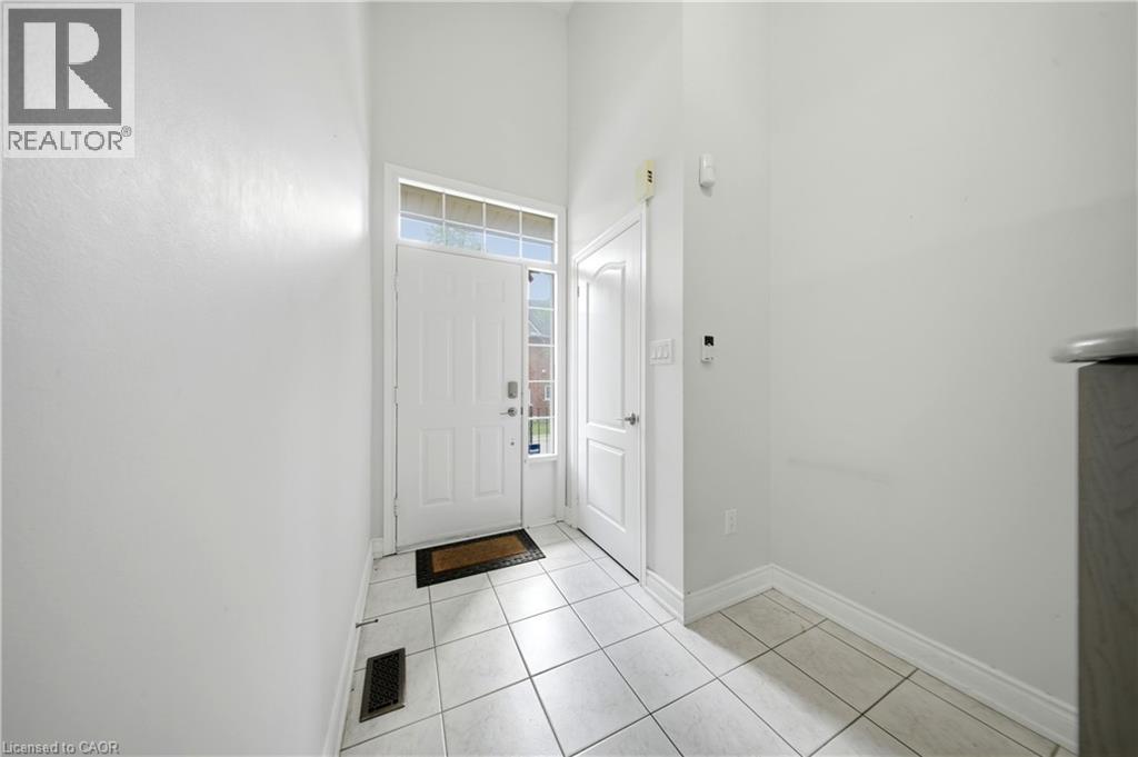 1575 South Parade Court Unit# 19 Property Photo 4