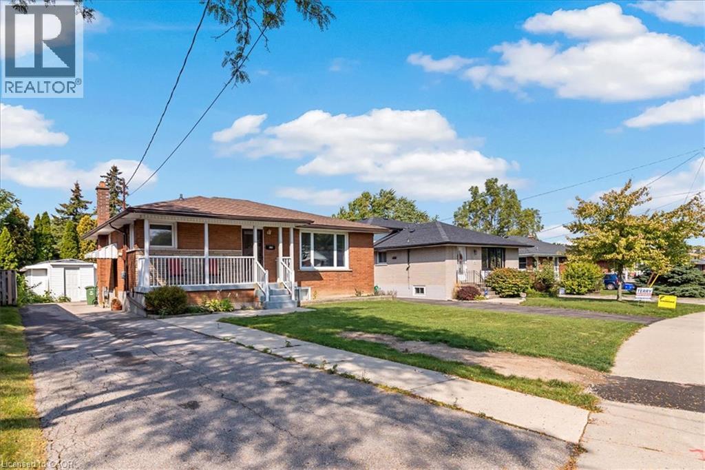 161 Hoover Crescent Unit# Lower Property Photo 1