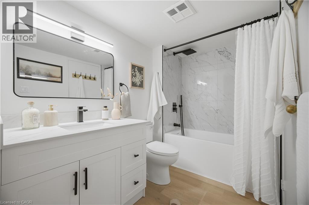 1450 Glen Abbey Gate Unit# 532 Property Photo 17