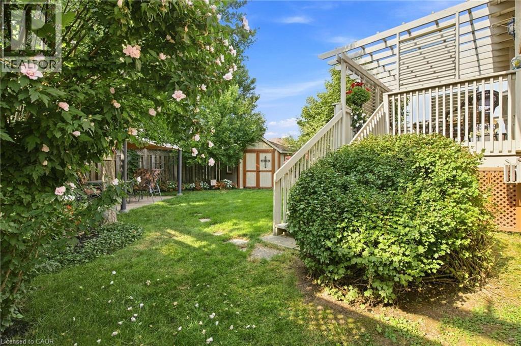 32 Brewster Way Property Photo 24