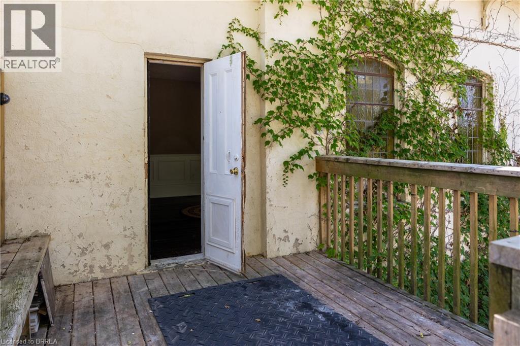 99 West Street Property Photo 16
