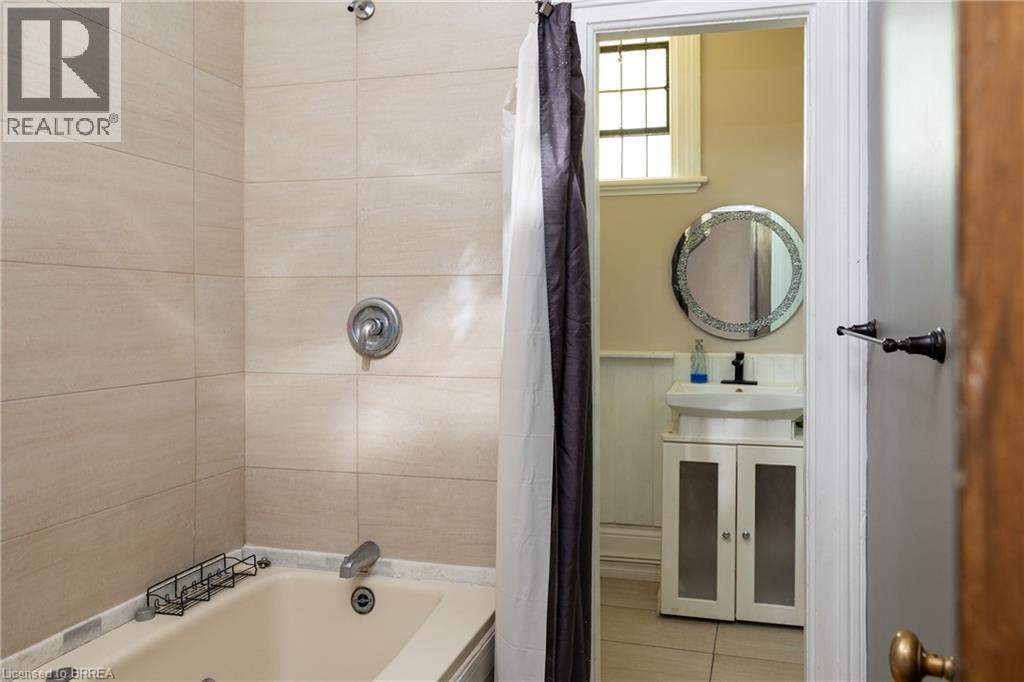 99 West Street Property Photo 20