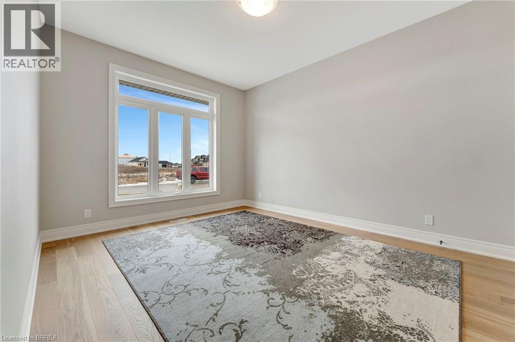 93 Craddock Boulevard Property Photo 13