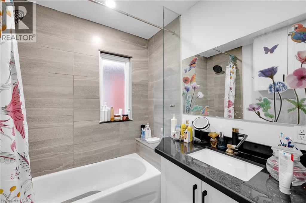 100 Gibson Avenue Property Photo 21