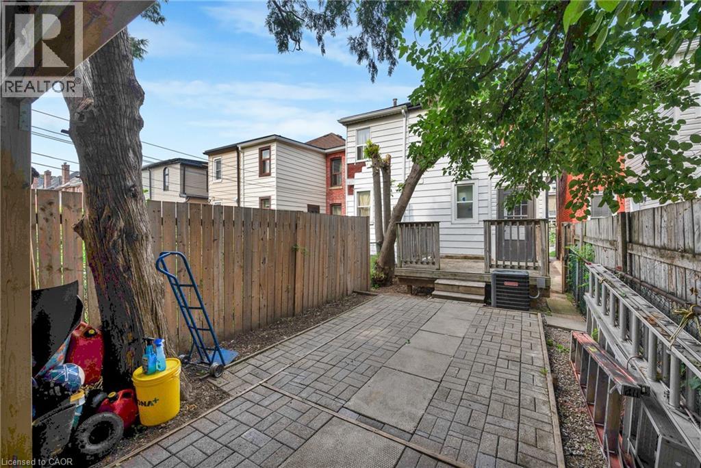 100 Gibson Avenue Property Photo 32