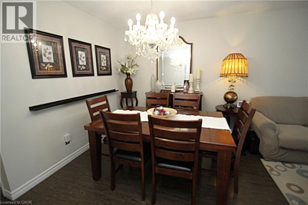 35 Garden Crescent Property Photo 14