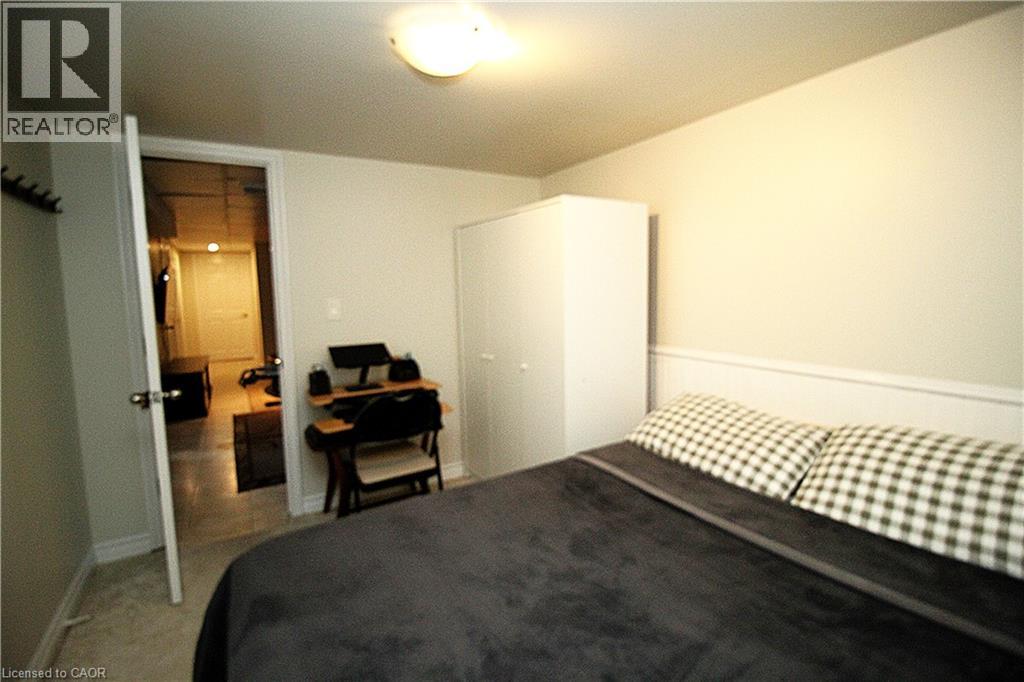 35 Garden Crescent Property Photo 26