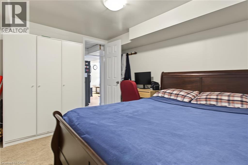 35 Garden Crescent Property Photo 33