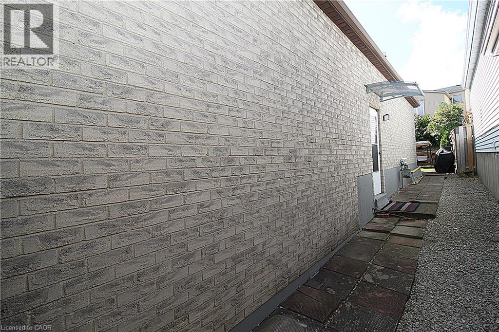 35 Garden Crescent Property Photo 35