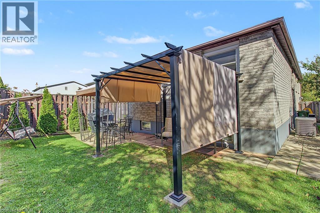 35 Garden Crescent Property Photo 39