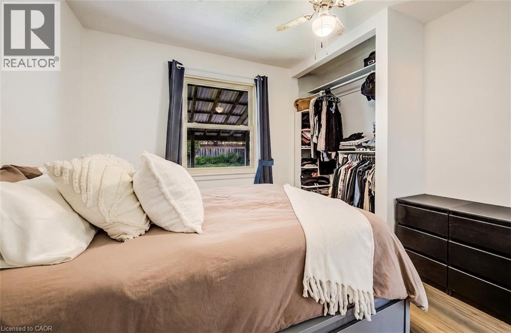 34 St Clair Avenue Property Photo 15