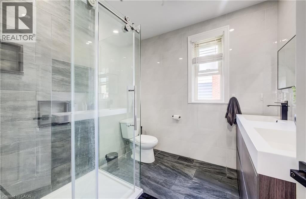 34 St Clair Avenue Property Photo 16