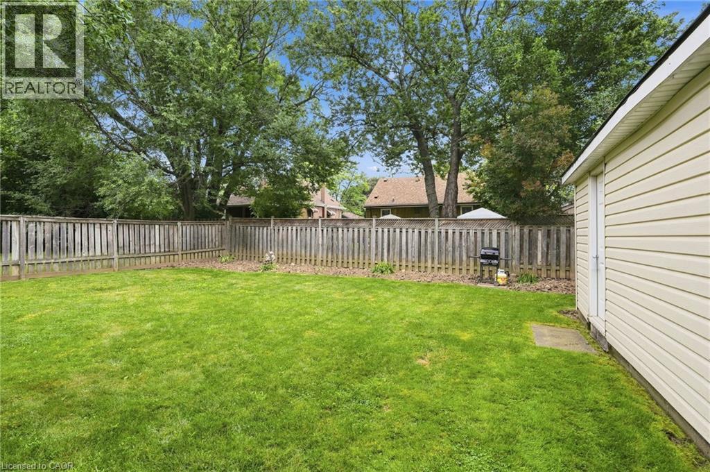 299 West 5th Street Property Photo 6